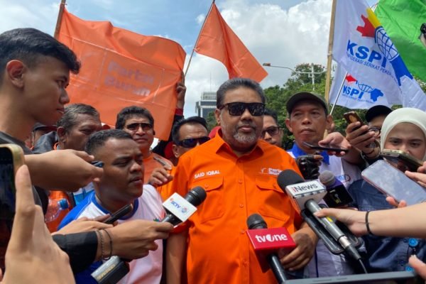 Presiden Buruh sekaligus Presiden KSPI, Said Iqbal dalam aksi penolakan UMP DKI di Monas/Foto Fifi Abdurahman