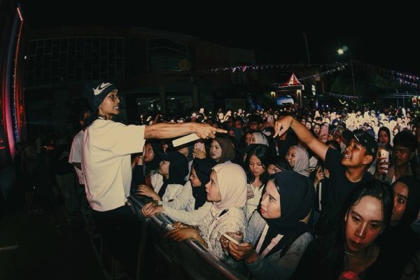 Perayaan tahun baru di Artotel Casa Kuningan mengusung tema Sundawave Vol.1 pada 27 Desember 2025 mendatang. Foto: istimewa