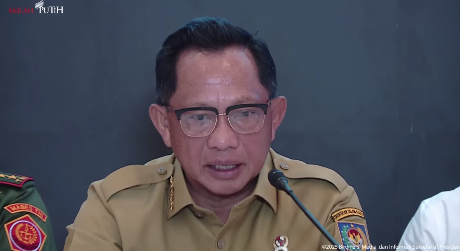 Menteri Dalam Negeri (Mendagri) Tito Karnavian. Foto: tangkapan layar Youtube/sekertariatpresiden