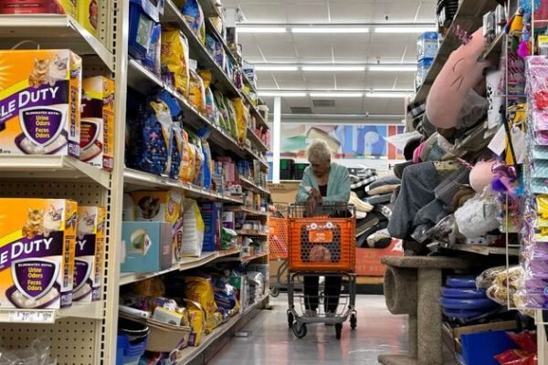 Kebijakan Tarif Trump Buat Ritel AS Kekurangan Stok/Foto : Dok. Getty Images