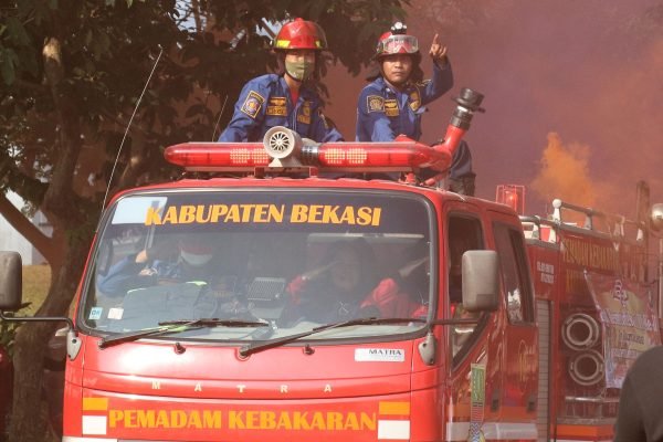 Survei Publik Memuaskan, Mendagri Tito Apresiasi Kinerja Damkar/Foto : Dok. Pemkab Bekasi