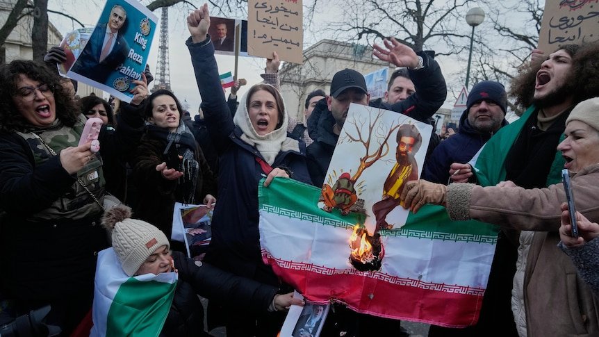 Aksi protes yang dilakukan beberapa waktu lalu oleh warga Iran/Foto : Dok. AP
