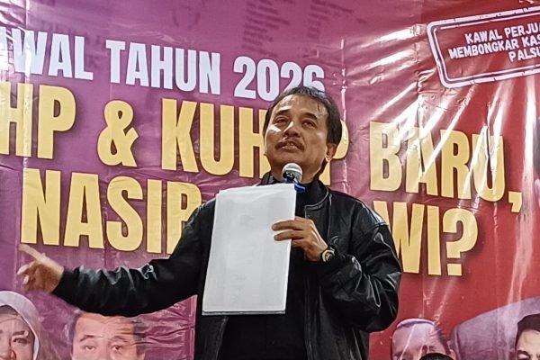 Pakar Telematika Roy Suryo dalam diskusi publik di Jakarta, Senin (19/1). Foto: GPriority/Dimas A Putra