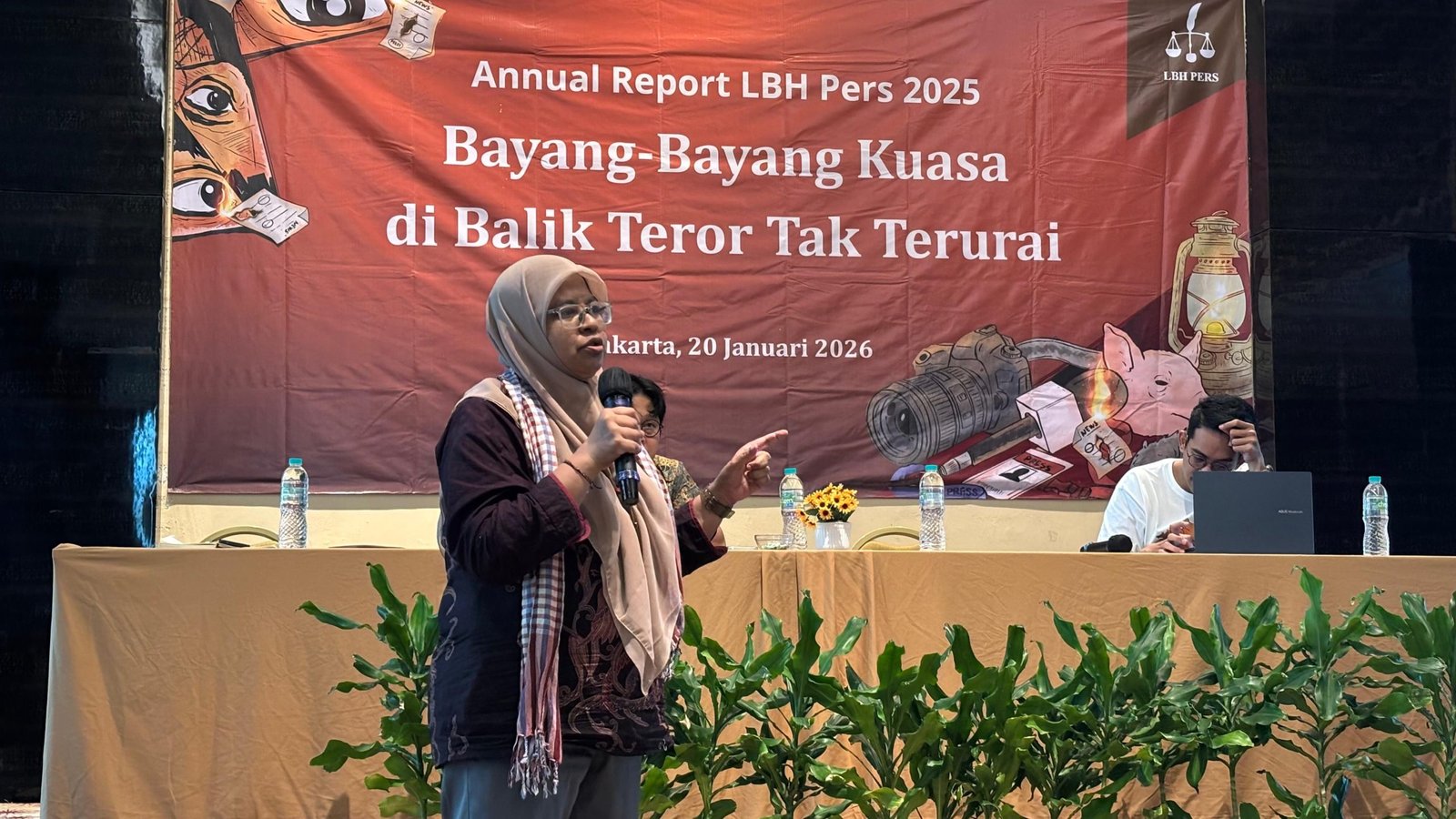 Ketum AJI, Nani Afrida, saat memaparkan materi pada agenda Annual Report 2025 LBH Pers, Selasa (20/1) di Hotel AONE Jakarta Pusat/Foto : GPriority (Nindya Farhah Azzahrah)