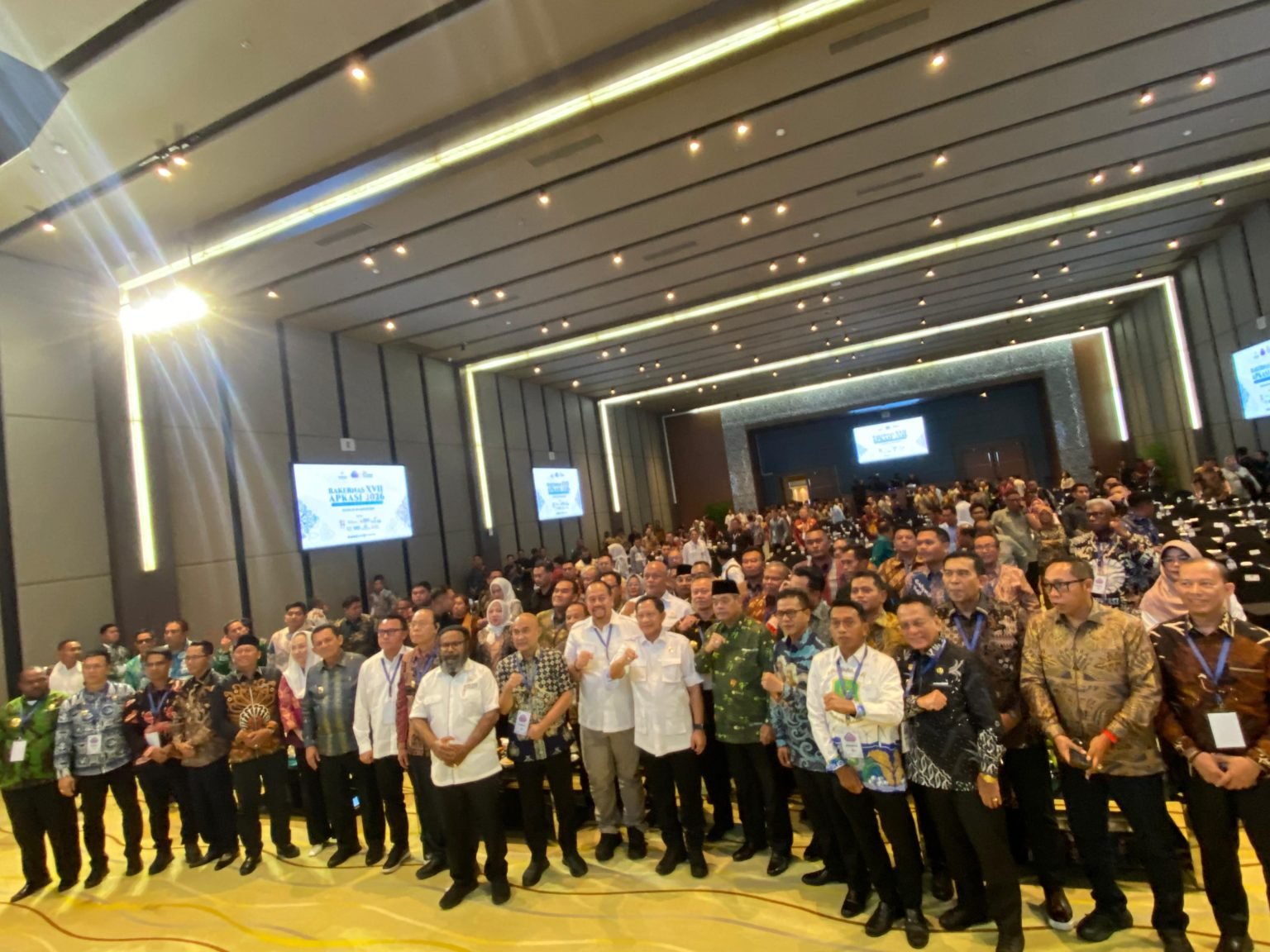 Rapat Kerja Nasional (Rakernas) XVII Asosiasi Pemerintah Kabupaten Seluruh Indonesia (Apkasi) 2026 berakhir di Hotel Aston Batam, Kepulauan Riau, Selasa (20/1) kemarin. Foto: dok.pribadi