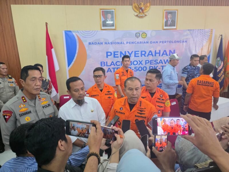 Kepala Badan Nasional Pencarian dan Pertolongan, Marsekal Madya TNI Mohammad Syafii saat memberikan keterangan pers. Foto: istimewa