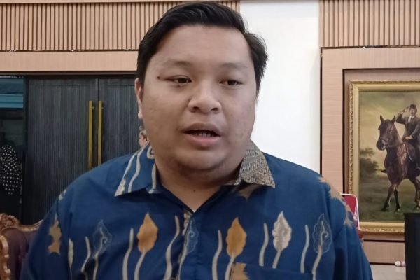 Direktur Direktur Eksekutif Perkumpulan Suaka, Angga Reyandi Hermawan Putra saat ditemui di Jakarta pada Kamis (22/1). Foto: GPriority/Dimas A Putra