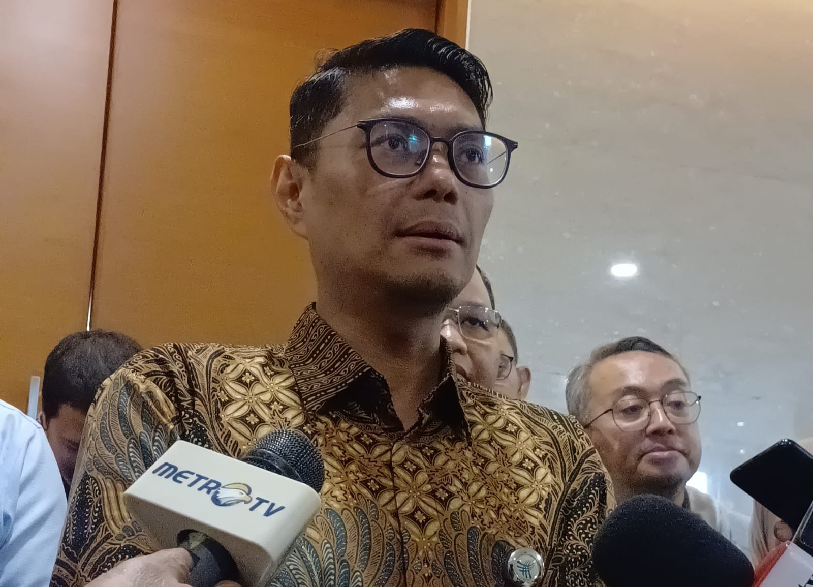 Direktur Jenderal Perdagangan Dalam Negeri Kementerian Perdagangan (Kemendag), Iqbal Shoffan Shofwan usai rapat koordinasi lintas kementerian dan lembaga terkait kesiapan Hari Besar Keagamaan Nasional (HBKN) di Kantor Kemendag, Kamis (29/1). Foto: GPriority/Dimas A Putra
