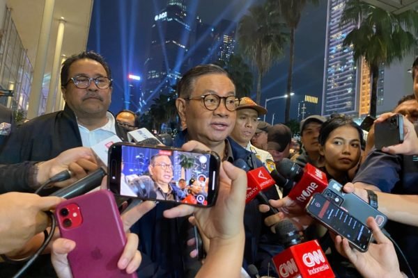 Gubernur DKI Jakarta, Pramono Anung saat malam Tahun Baru 2026 di Bundaran Hotel Indonesia/Foto Fifi Abdurahman