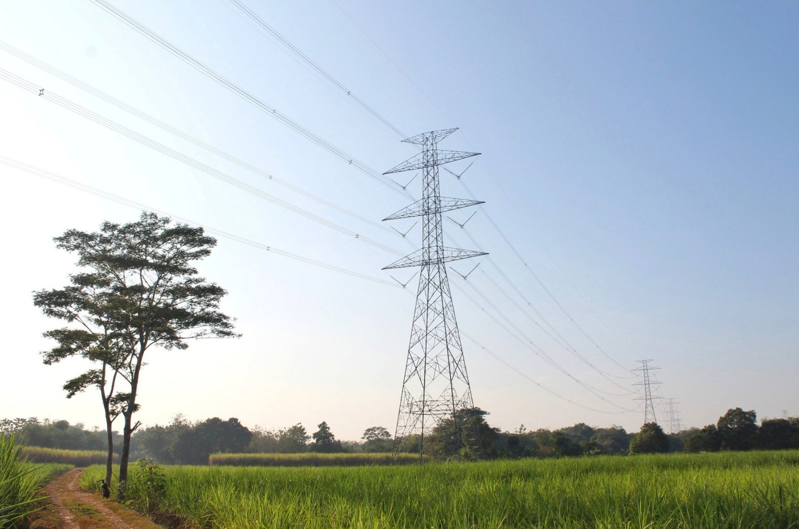 Menara sutet. Foto: dok.ESDM