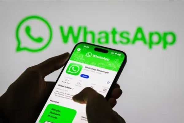 Ilustrasi aplikasi WhatsApp. Foto: Getty Image