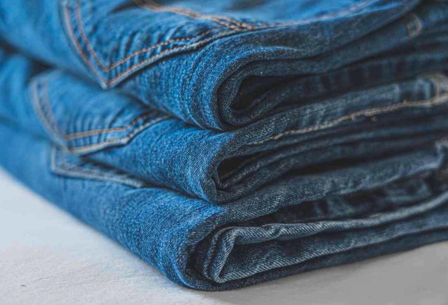 Ilustrasi denim. Foto: Castorly Stock