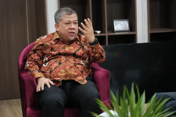 Wakil Menteri Perumahan dan Kawasan Permukiman (PKP), Fahri Hamzah, ungkap Presiden Prabowo berencana bentuk lembaga baru untuk mempercepat pembangunan 2 juta unit perumahan/Foto : Dok. Biro Komunikasi Kemnetrian PKP