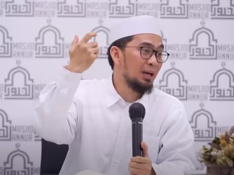 Kata Ustadz Adi Hidayat soal ibu hamil yang tidak berpuasa saat bulan ramadan/Foto : Dok. Instagram @adihidayatofficial