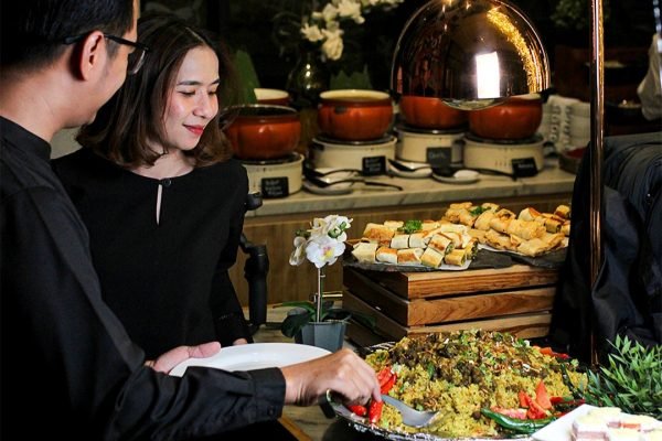 Hidangan iftar di ARTOTEL Thamrin Jakarta. Foto: istimewa