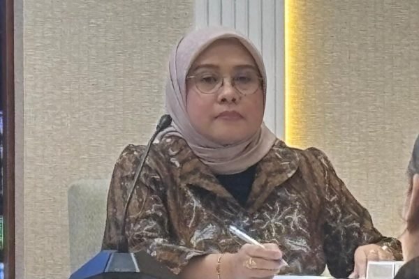 Plt Direktur Perlindungan WNI Kemlu, Heni Hamidah, pada agenda konferensi pers hari Jumat (13/3) kemarin di Kemlu RI/Foto : Dok. GPriority (Nindya Farhah Azzahrah)