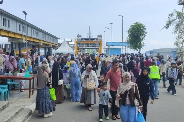Pastikan Libur Lebaran Aman, Kapolda Aceh Sidak Pos Terpadu di Sabang. (Foto: gpriority/Humas Polda Aceh).