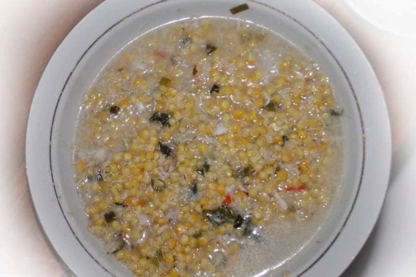 Kuliner khas Gorontalo milu siram (Binte Biluhuta). (Foto RA)