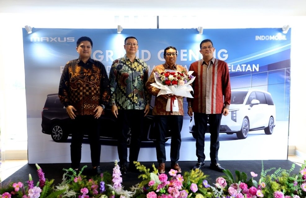 Produsen kendaraan listrik premium Maxus Indonesia meresmikan flagship dealer baru di kawasan TB Simatupang, Jakarta Selatan. Foto: Dok.Maxus