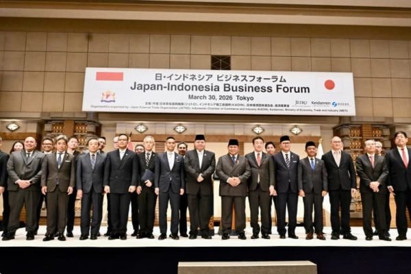 Presiden Prabowo Subianto dalam forum bisnis Indonesia-Jepang, Senin (30/3)/Foto : Dok. BPMI Setpres RI