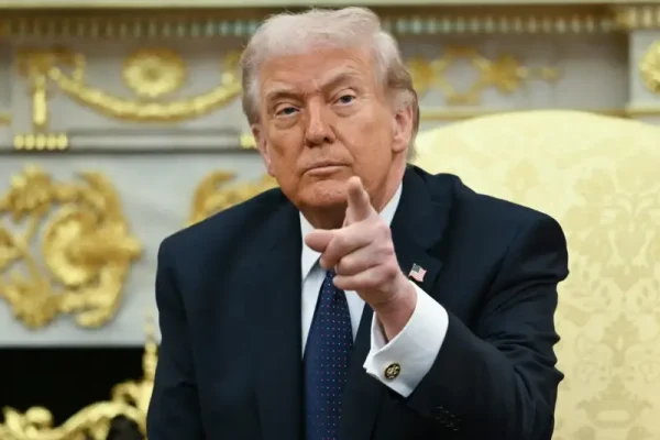 Presiden AS Donald Trump sebut AS-Israel sangat kuat untuk melawan Iran/Foto : Dok. X