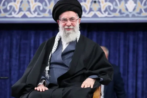 Pemimpin Tertinggi Iran, Ayatollah Ali Khamenei, yang wafat pada 28 Februari lalu akibat serangan gabungan AS-Israel ke Teheran/Foto : Dok. AFP