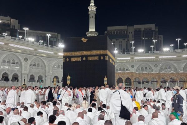 Jamaah umrah di Makkah. Foto: GPriority/Lina