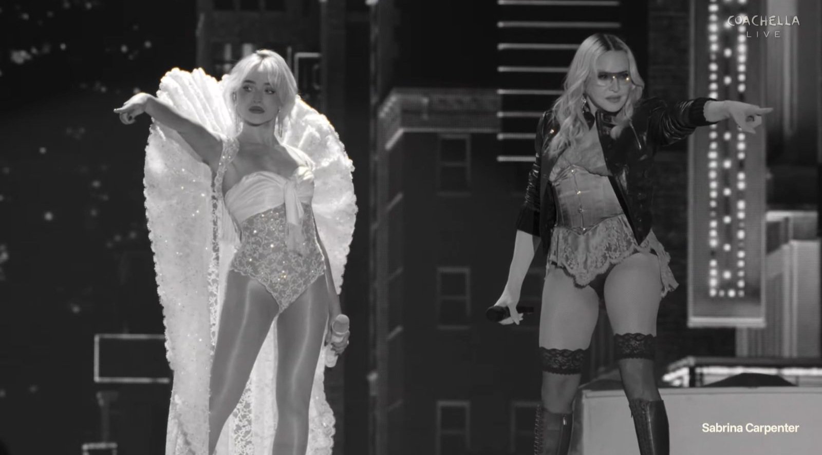 Penampilan duet Sabrina Carpenter bersama Madonna di panggung Coachella 2026 yang menuai sorotan dunia/Foto : Dok. YouTube Coachella