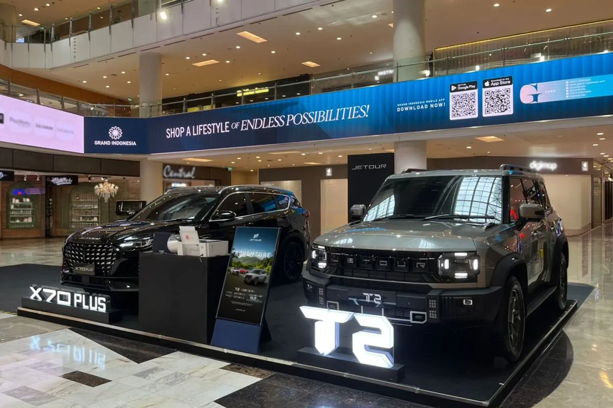 PT Jetour Sales Indonesia pamerkan SUV salah satu pusat perbelanjaan. Foto: Jetour