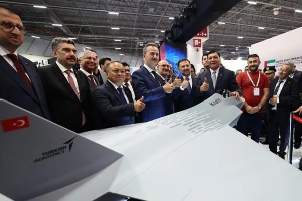 Tanda tangan kontrak jet tempur KAAN. Foto: Dok. Kemhan RI
