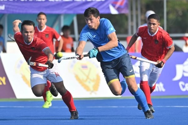 Tim nasional hoki Indonesia vs Kazakhstan dalam laga lanjutan fase grup kualifikasi Asian Games 2026 yang berlangsung di Royal Thai Air Force Hockey Field, Bangkok, Thailand, Minggu (5/4). Foto: Instagram/asiahockey
