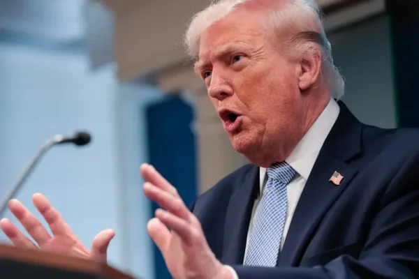 Presiden AS Donald Trump dalam sesi konferensi pers mengenai perang AS dengan Iran belum lama ini/Foto : Dok. AFP