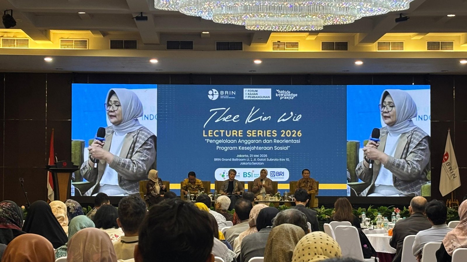 Peneliti CORE Indonesia, Hendri Saparini, saat menjadi narasumber pada Rabu (20/5) di BRIN Gatot Subroto, Jakarta/Foto : Dok. GPriority (Nindya Farhah Azzahrah)