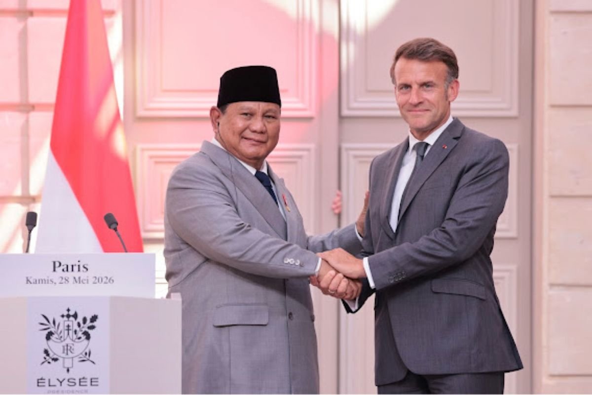 Presiden Prabowo saat bertemu dengan Presiden Emmanuel Macron di Istana Élysée, Paris, Jumat (29/5) kemarin/Foto : Dok. Septres RI