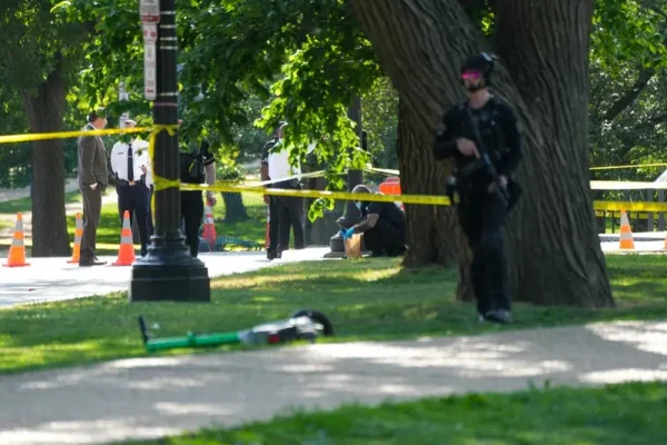 Insiden penembakan terjadi di dekat Gedung Putih, Washington DC, Amerika Serikat, Senin (4/5) waktu setempat/Foto : Dok. AFP