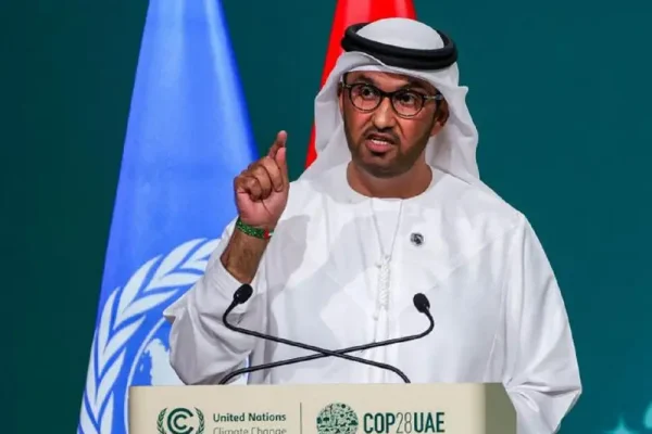CEO ADNOC, Sultan Al Jaber, saat menyampaikan percepatan pembangunan pipa minyak UEA a dalam acara Atlantic Council beberapa waktu lalu/Foto : Dok. AFP