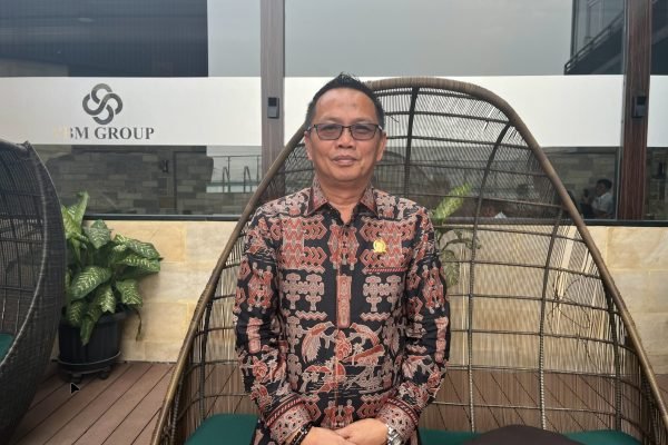 Wakil Ketua I DPRD Morowali, Ihwan Mohammad Thaiyeb, saat ditemui GPriority disela acara Bimtek/Foto : Dok. GPriority (Rizky Dimuharram)