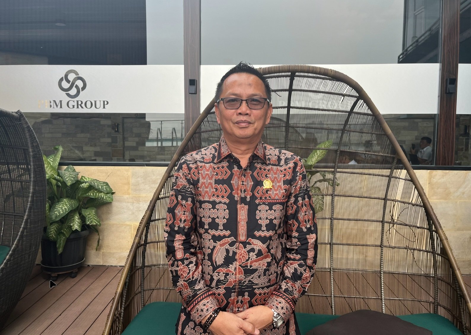 Wakil Ketua I DPRD Morowali, Ihwan Mohammad Thaiyeb, saat ditemui GPriority disela acara Bimtek/Foto : Dok. GPriority (Rizky Dimuharram)