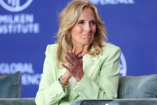 Mantan Ibu Negara Amerika Serikat, Jill Biden, buat memoar terbaru berjudul "View From the East Wing"/Foto : Dok. AFP