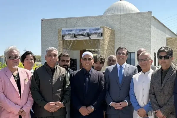 Momen saat peresmian masjid komunitas Pakistan di Jepang/Foto : Dok. X
