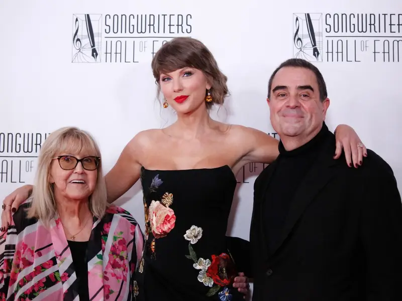 Taylor Swift resmi menjadi perempuan termuda yang pernah dilantik ke dalam Songwriters Hall of Fame/Foto : Dok. Pinterest