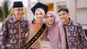 Membiayai sekolah anak bisa menjadi pahala amal jariyah untuk orang tuanya/Foto : Ilustrasi Dok. X