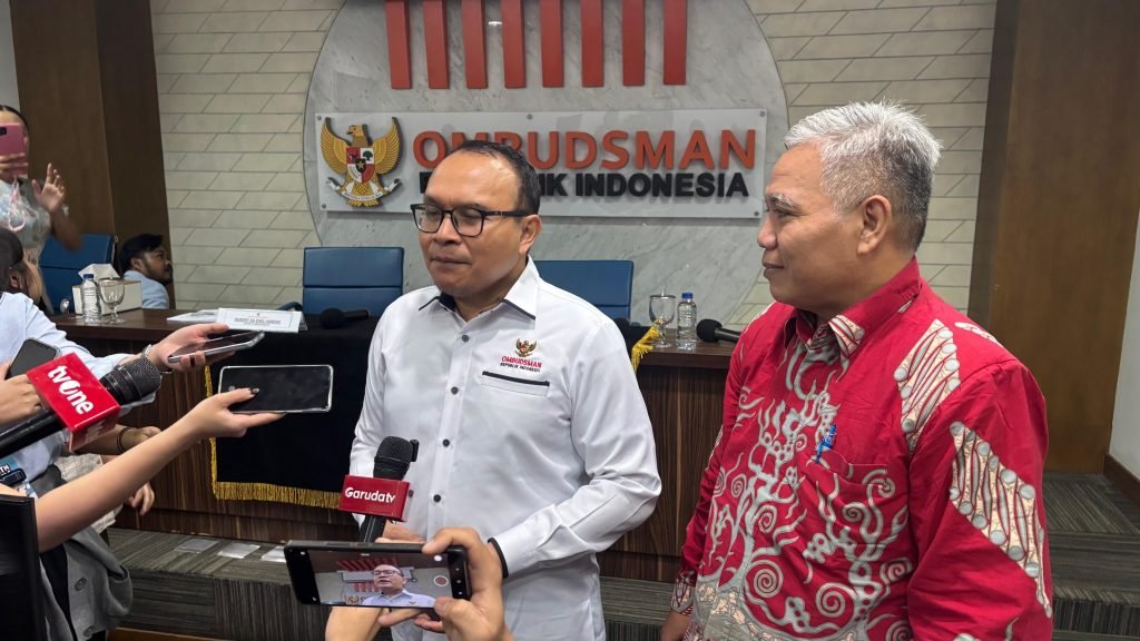 Anggota Ombudsman RI, Robert Na Endi Jaweng, saat ditemui wartawan di Kantor Ombudsman, Jakarta, Rabu (1/7)/Foto : Dok. GPriority (Nindya Farhah Azzahrah)