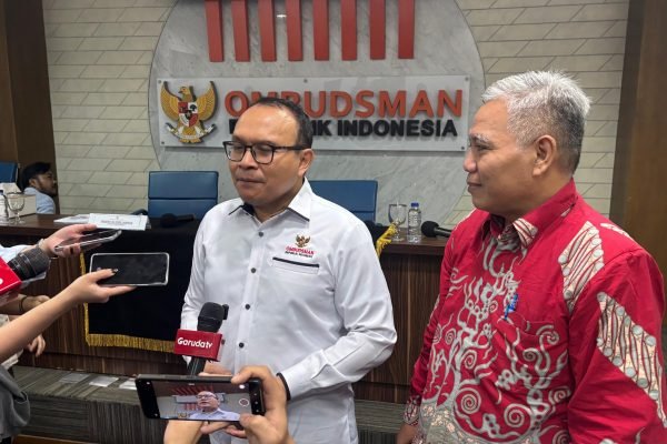 Anggota Ombudsman RI, Robert Na Endi Jaweng, saat ditemui wartawan di Kantor Ombudsman, Jakarta, Rabu (1/7)/Foto : Dok. GPriority (Nindya Farhah Azzahrah)