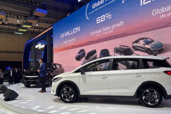 PT BYD Motor Indonesia memperkenalkan dua pilihan teknologi dalam keluarga BYD M6, yakni kendaraan listrik murni atau Battery Electric Vehicle (EV) dan Dual Mode (DM), pada acara GIIAS 2026, Rabu (29/7)/Foto : Dok. GPriority (Nindya Farhah Azzahrah)