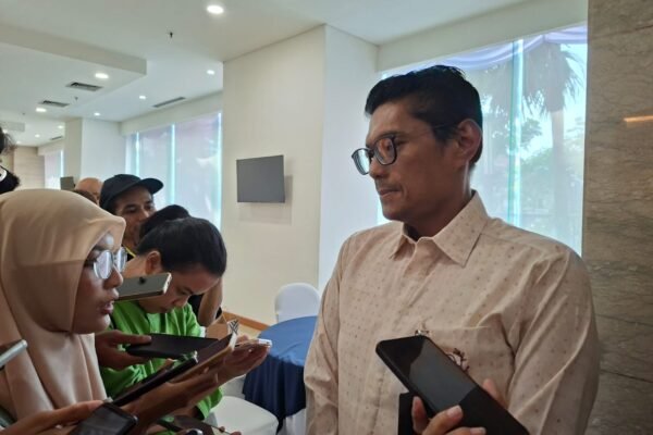 Direktur Jenderal Perdagangan Dalam Negeri Kemendag, Iqbal Shoffan Shofwan, dalam wawancara seusai Konferensi Pers pelaksanaan Indonesia Shopping Festival (ISF) 2026 bersama KADIN, GIPI, dan APPBI di Auditorium Kementerian Perdagangan, Jakarta, Kamis (30/7)/Foto : Dok. GPriority (Risma Octavia)