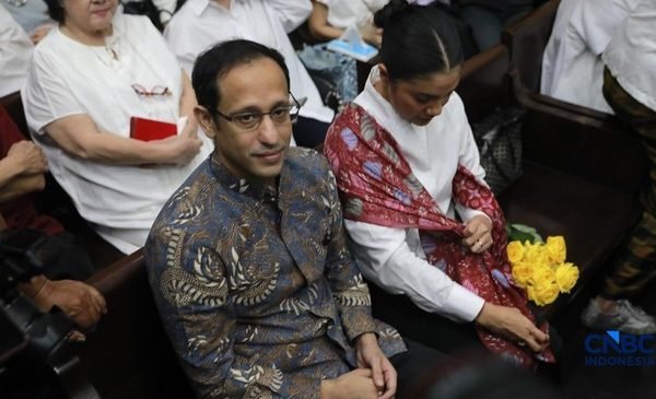 Momen mantan Mendikbudristek dan pendiri Gojek, Nadiem Makarim, saat divonis 10 tahun penjara atas kasus korupsi Chromebook pada Selasa (30/6)/Foto : Dok. X