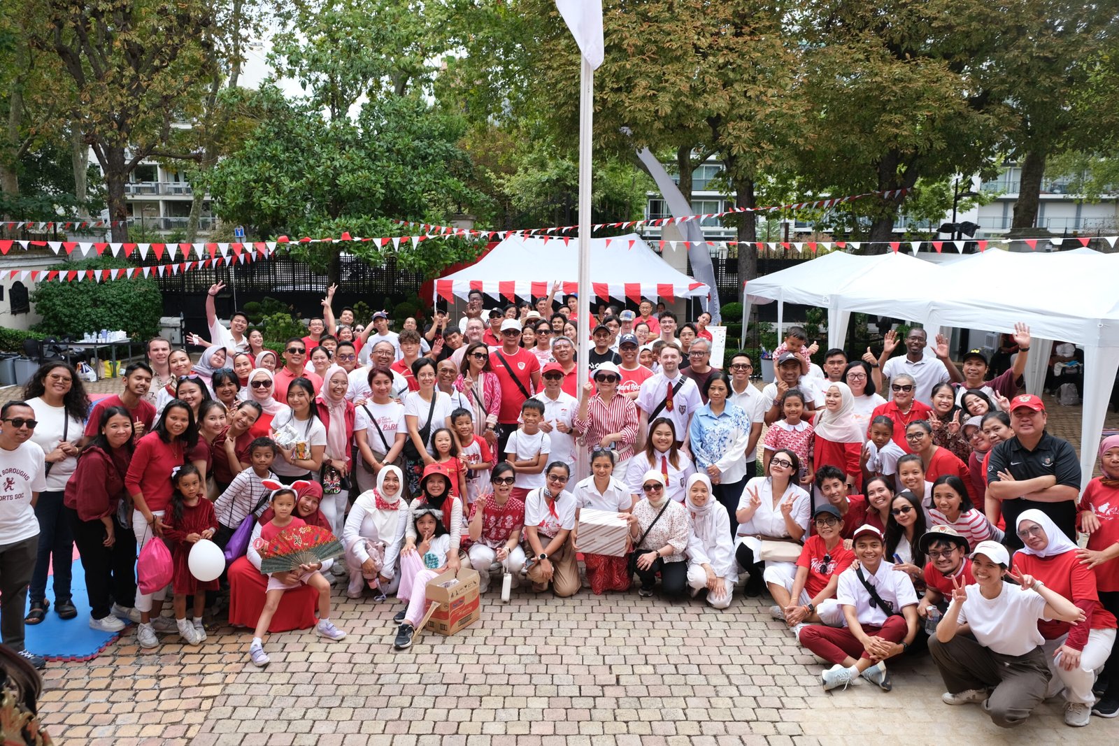 Perayaan HUT ke-81 Kemerdekaan Republik Indonesia di KBRI Paris/Foto : Dok. KBRI Paris
