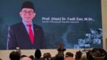 Menbud Fadli Zon saat membuka acara Pameran dan Gelar Wicara “Satu Data Masyarakat Adat: Fondasi untuk Pengakuan, Pelindungan, dan Pemajuan Kebudayaan Masyarakat Adat” di Aula Insan Berprestasi Gedung A Kemendikdasmen, Rabu (19/8)/Foto : Dok. GPriority (Nindya Farhah Azzahrah)