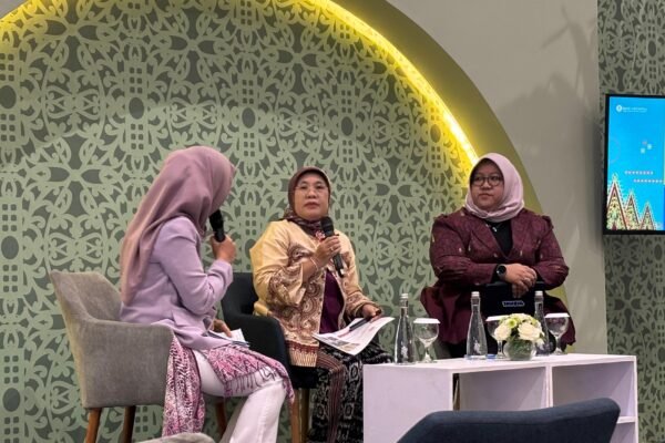 Ranie Utami Ronie, Kasubdit Permohonan dan Pelayanan Merek dan Indikasi Geografis Direktorat Jenderal Kekayaan Intelektual (DJKI) Kementerian Hukum, dalam acara IP Talks X Karya Kreatif Indonesia (KKI) 2026 di JCC Senayan, Jakarta, Jumat (21/8)/Foto : Dok. GPriority (Nindya Farhah Azzahrah)